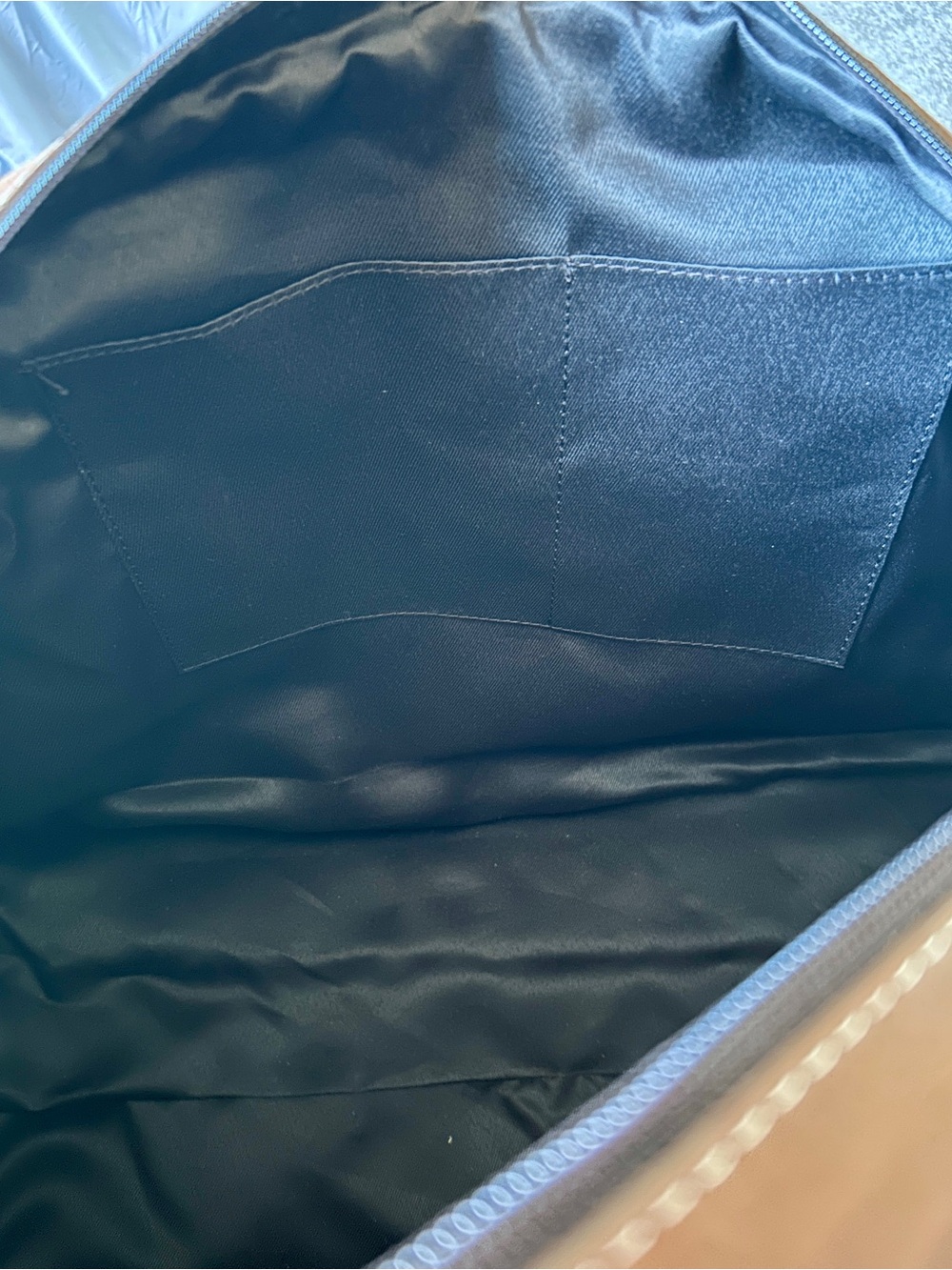 KD Duffle - Picture 12 of 14